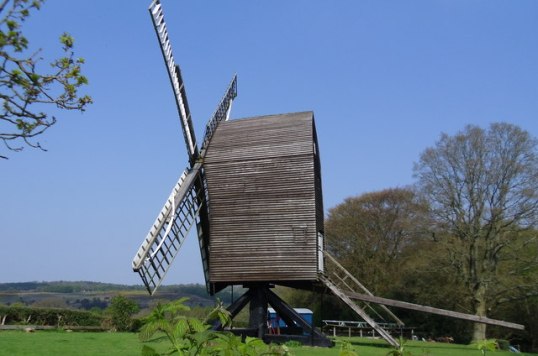 Open-trestle post type mill (Nutley Windmill, Sussex)