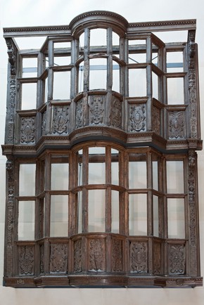 The wooden house façade, built 1599-1600, for Sir Paul Pindar, for his house at the corner of Half Moon Alley and  Bishopsgate Street Without, London (Victoria & Albert Museum, London)